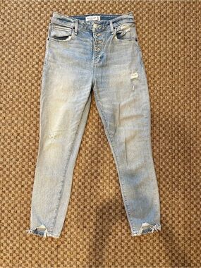 Abercrombie & Fitch “The Super Skinny Ankle High Rise” Curve Love 27/4 Short